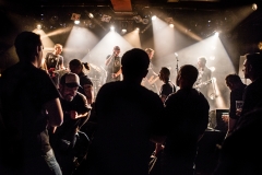 Ambiance reportage pendant un concert à la maroquinerie